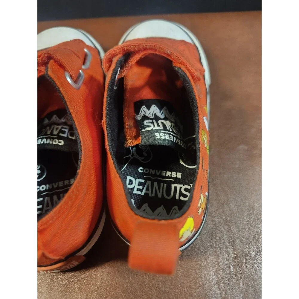Converse x Peanuts Chuck Taylor All Star 2V Easy-On Toddler Sneakers